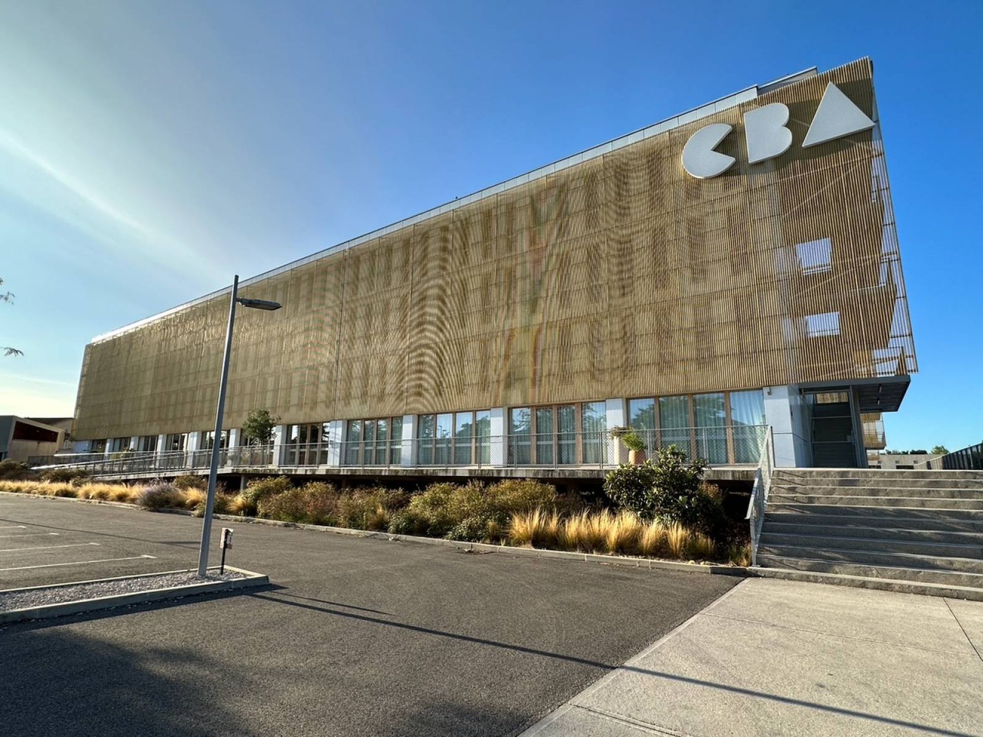 Aménagement du siège social de la société CBA à Avignon de 2400 m2