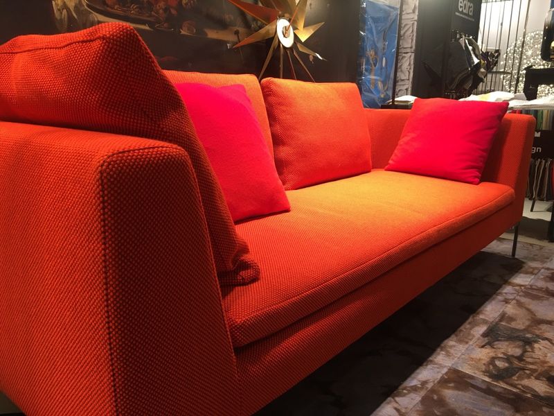 Canapé Charles édition anniversaire de b&b Italia orange