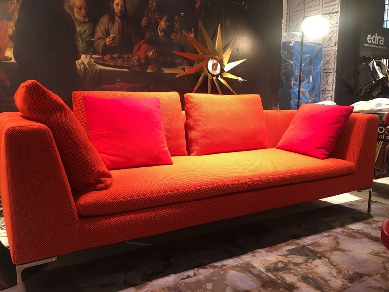 Canapé Charles édition anniversaire de b&b Italia orange