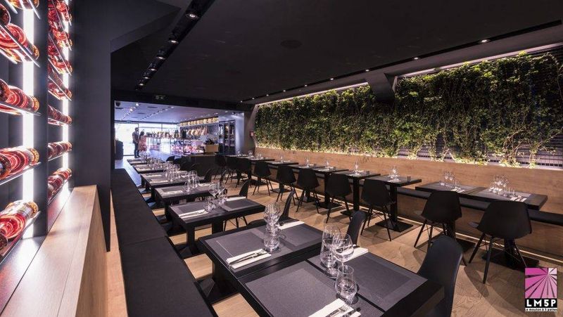 Conception d'un concept de restaurant avec espace traiteur et épicerie fine au Tholonet, Aix-en-Provence